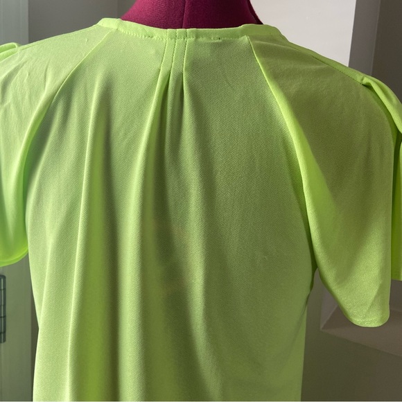 Lily Morgan women green short sleeve pullover sheer top. Size S. Used. - Picture 5 of 10